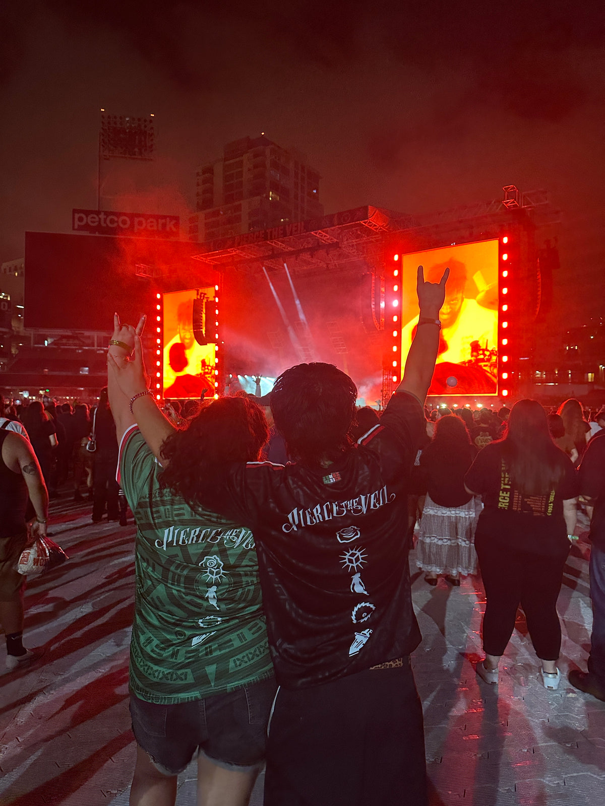 PIERCE THE VEIL MEXICO JERSEY (GREEN)
